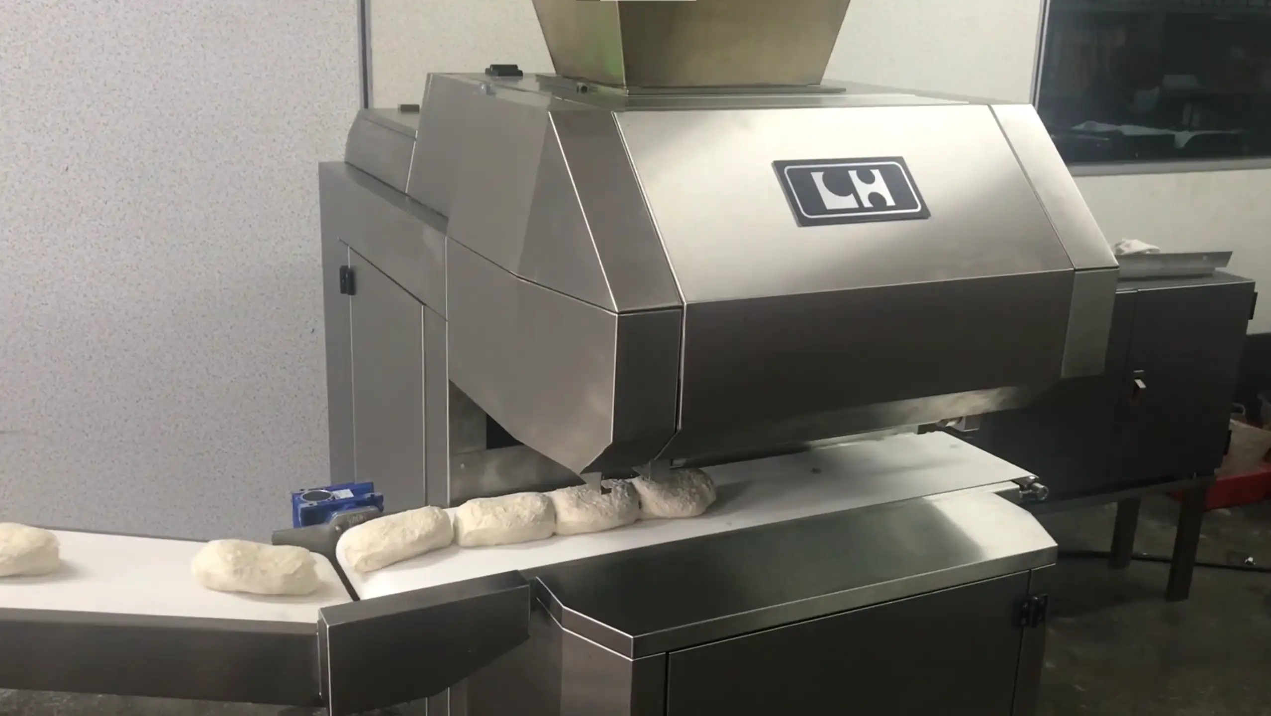 Automatic Dough Divider Machine video thumbnail