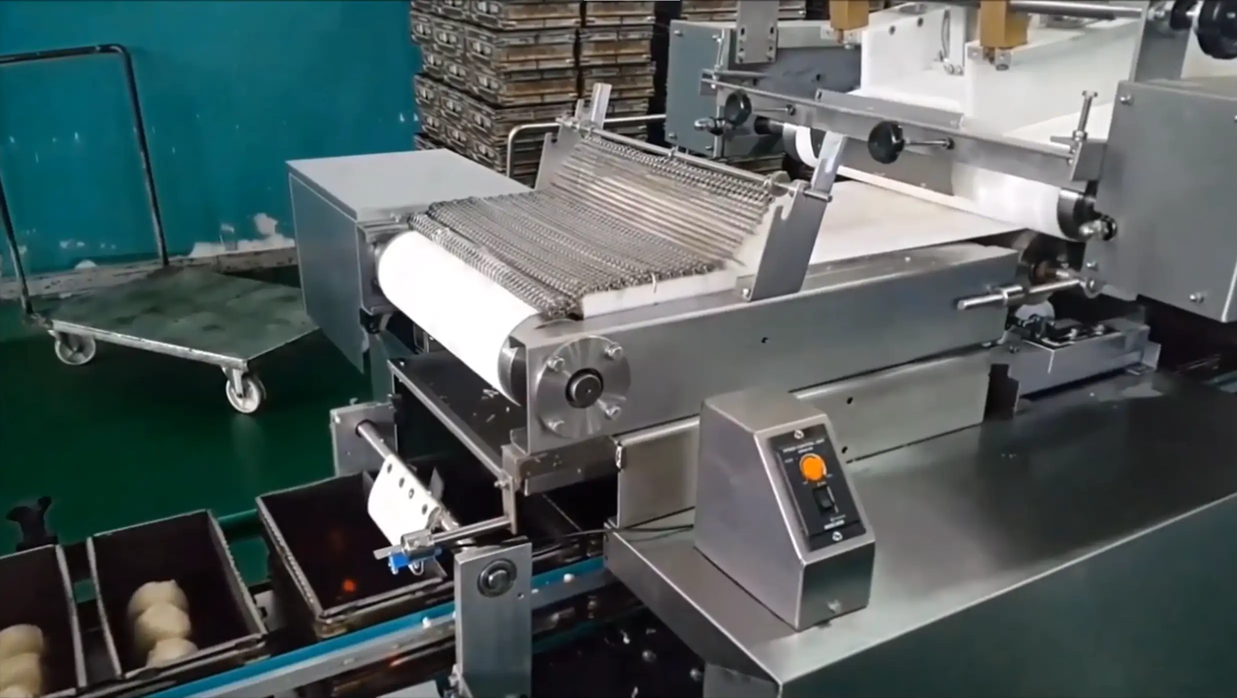 Heavy Duty Long Moulder video thumbnail