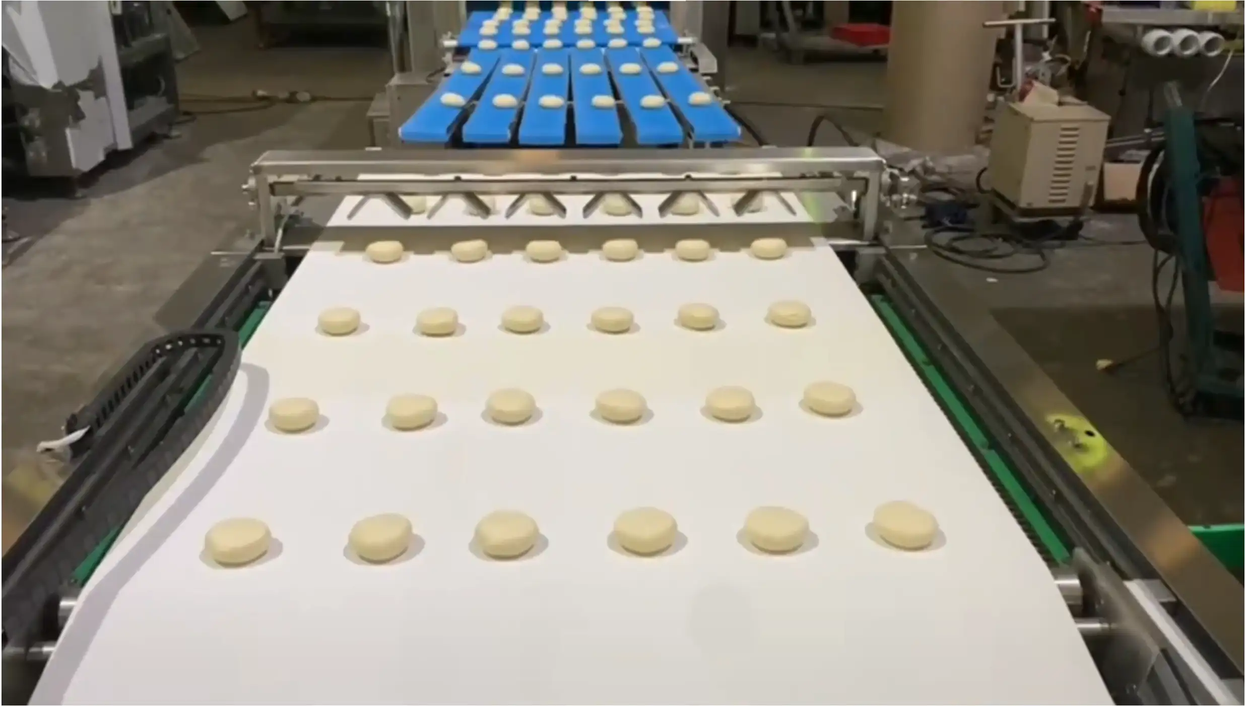 Burger & Bread Roll Line video thumbnail